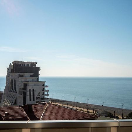 Sea Tower Apart 12 Батуми Екстериор снимка