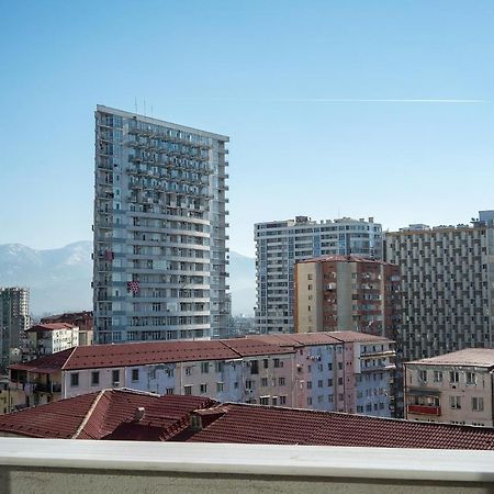 Sea Tower Apart 12 Батуми Екстериор снимка